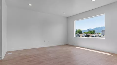 Living - 1400 S 4000 W, Ogden, UT 84401 photo 3 of 5