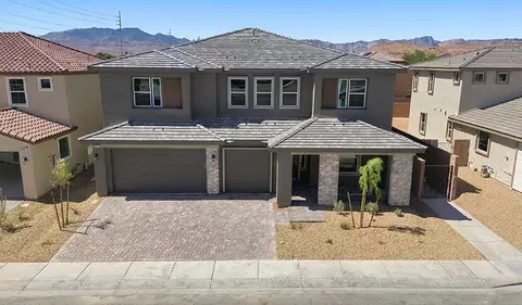 8855 Spencer Garrett St, Las Vegas, NV 89113