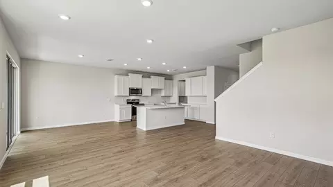 Living - 9460 Bella Mar Trl, Parrish, FL 34219 photo 2 of 4