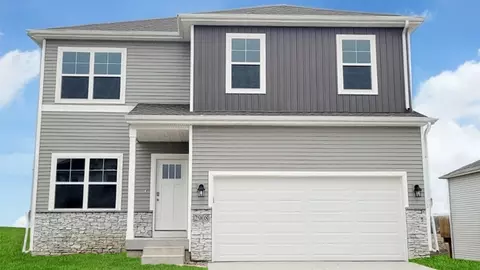 2763 Cecelia Dr, Hiawatha, IA 52233