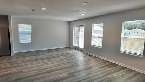 Living - 6383 June Bug Dr, Milton, FL 32583 photo 4 of 6