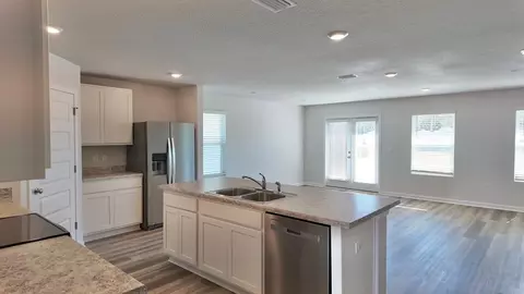 Kitchen - 6383 June Bug Dr, Milton, FL 32583 photo 1 of 8
