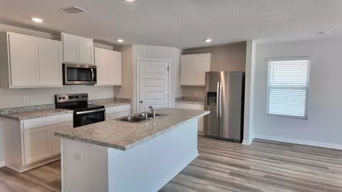 Kitchen - 6383 June Bug Dr, Milton, FL 32583 photo 2 of 8