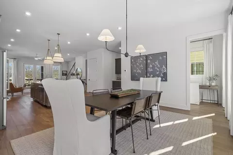 Dining - 4011 Chamblee Dunwoody Rd, Chamblee, GA 30341 photo 2 of 5