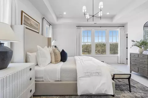 Bedroom - 4011 Chamblee Dunwoody Rd, Chamblee, GA 30341 photo 3 of 7