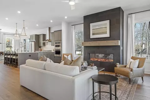 Living - 4011 Chamblee Dunwoody Rd, Chamblee, GA 30341 photo 1 of 5