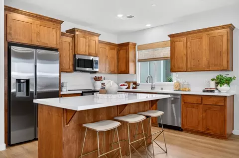 Kitchen - 3958 Wild Rye Rd, Roseville, CA 95747 photo 1 of 18