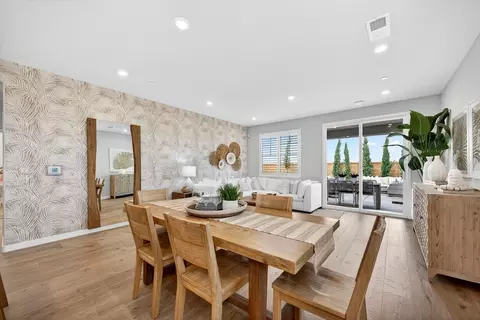 Dining - 3958 Wild Rye Rd, Roseville, CA 95747 photo 6 of 7