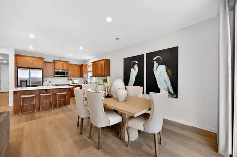 Dining - 3958 Wild Rye Rd, Roseville, CA 95747 photo 4 of 7