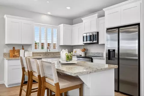 Kitchen - 3958 Wild Rye Rd, Roseville, CA 95747 photo 14 of 18