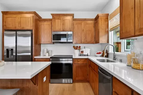 Kitchen - 3958 Wild Rye Rd, Roseville, CA 95747 photo 6 of 18