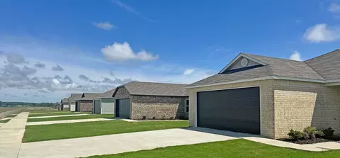 Exterior - 109 King Ranch Dr, Beebe, AR 72012 photo 1 of 3