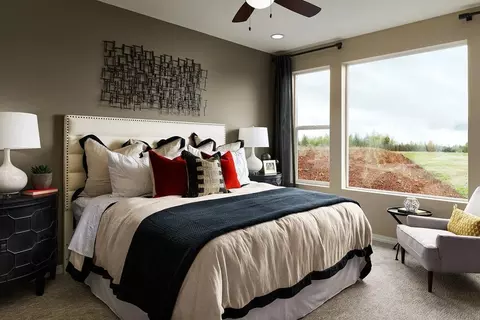 Bedroom - 5156 NW 41st Loop, Ocala, FL 34482 photo 3 of 4