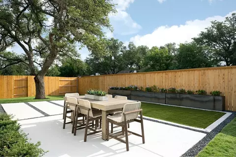 Exterior - 325 Ridgeway Ln, Georgetown, TX 78628 photo 4 of 4