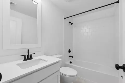 Bath - 2 Silverbell Ave, Berlin, NJ 08009 photo 4 of 4