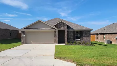 2005 Fallston Dr, Fort Worth, TX 76108