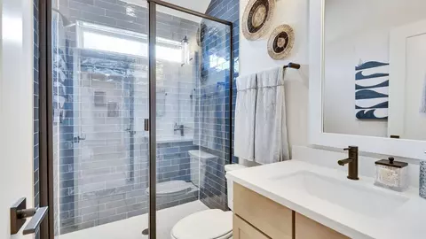 Bath - 931 Cherrystone Loop, Buda, TX 78610 photo 5 of 5