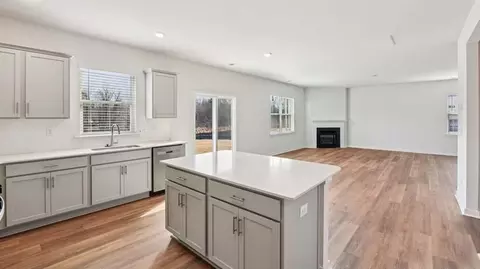 Kitchen - 3013 Ryelands Pl, Lancaster, SC 29720 photo 2 of 8