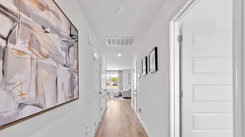 Entry Way - 209 Koslin Loop, Calera, AL 35040 photo 1 of 2