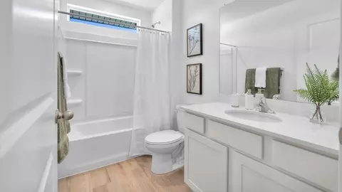 Bath - 718 N 1600 E, Salem, UT 84653 photo 2 of 8