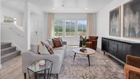 Living - 718 N 1600 E, Salem, UT 84653 photo 2 of 6