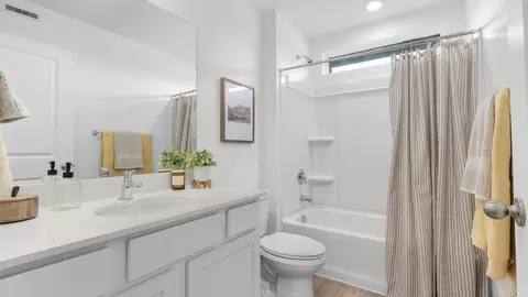 Bath - 718 N 1600 E, Salem, UT 84653 photo 2 of 6