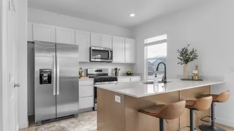 Kitchen - 718 N 1600 E, Salem, UT 84653 photo 1 of 8