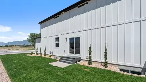 Exterior - 718 N 1600 E, Salem, UT 84653 photo 4 of 19