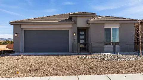 3167 Vista Luna, Santa Fe, NM 87507