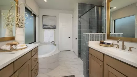 Bath - 514 Cooper St, Celina, TX 75009 photo 1 of 2