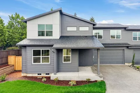 8402 NE 134th Pl, Vancouver, WA 98682