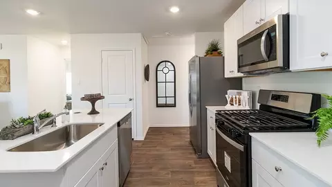 Kitchen - 4302 Common Sage, Von Ormy, TX 78073 photo 9 of 16