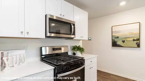 Kitchen - 4302 Common Sage, Von Ormy, TX 78073 photo 6 of 16