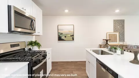 Kitchen - 4302 Common Sage, Von Ormy, TX 78073 photo 5 of 16