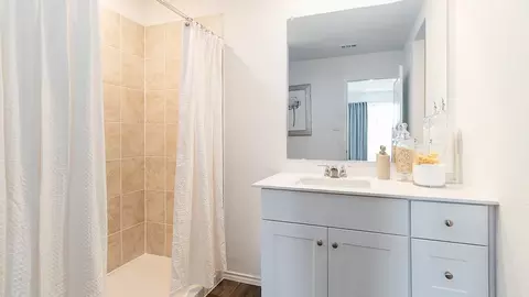 Bath - 4302 Common Sage, Von Ormy, TX 78073 photo 4 of 4