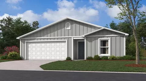 2134 Woodfield Dr, Tonganoxie, KS 66086