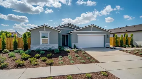 Exterior - 197 Sugar Creek Ln, Merced, CA 95341 photo 2 of 2