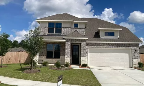 24688 S Blackwater Creek Trl, Magnolia, TX 77355