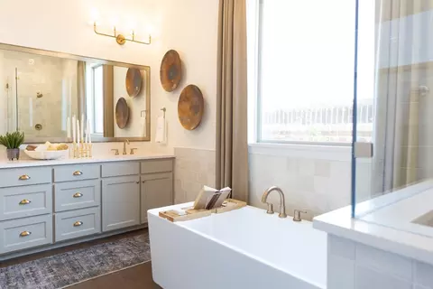 Bath - 2971 Mockingbird Ln, Prosper, TX 75078 photo 4 of 4