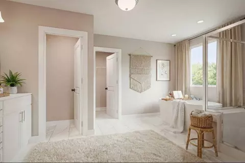 Bath - 14 Mazzolla Ct, Delaware, OH 43015 photo 1 of 1