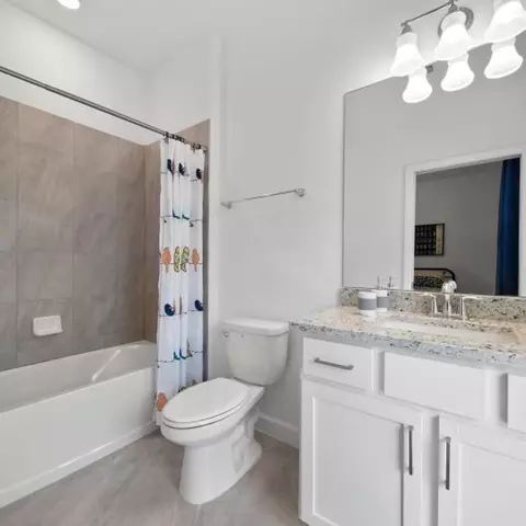 Bath - 20679 Cedar Mill Pl, Estero, FL 33928 photo 3 of 6