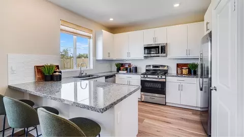 Kitchen - 5975 Coffee Crk, Hesperia, CA 92345 photo 2 of 5