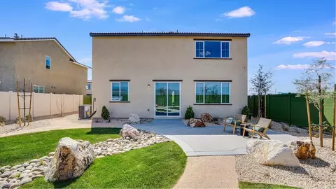 Exterior - 5975 Coffee Crk, Hesperia, CA 92345 photo 4 of 4