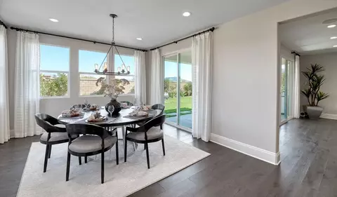 Dining - 28233 E Canyon Pl, Aurora, CO 80016 photo 2 of 3
