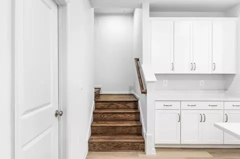Entry Way - 20870 Murry Falls Ter, Ashburn, VA 20147 photo 1 of 2
