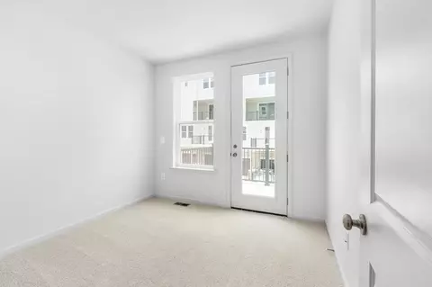 Bedroom - 20870 Murry Falls Ter, Ashburn, VA 20147 photo 1 of 6