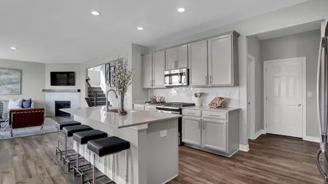 19613 Service Berry Cir, Noblesville, IN 46062