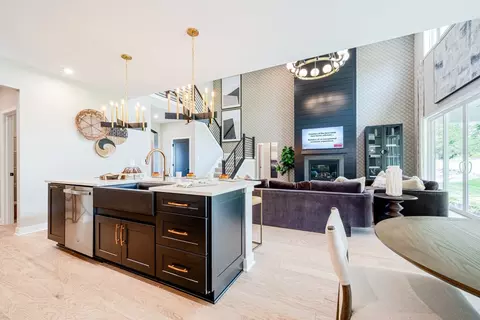 Kitchen - 503 Longhaven Dr, O'fallon, MO 63368 photo 8 of 13