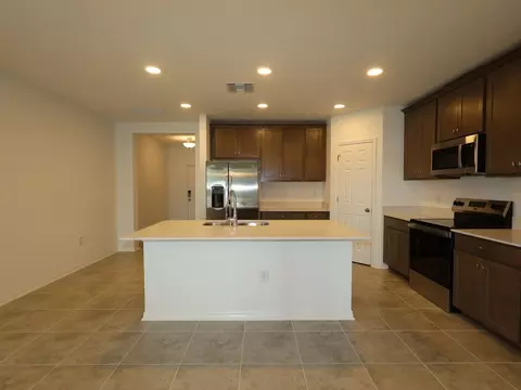12275 Stirrup Dr, Dade City, FL 33525