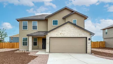 121 Lillis Ln, Comfort, TX 78013